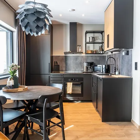 Skipperhuset 3, Emil Hansen